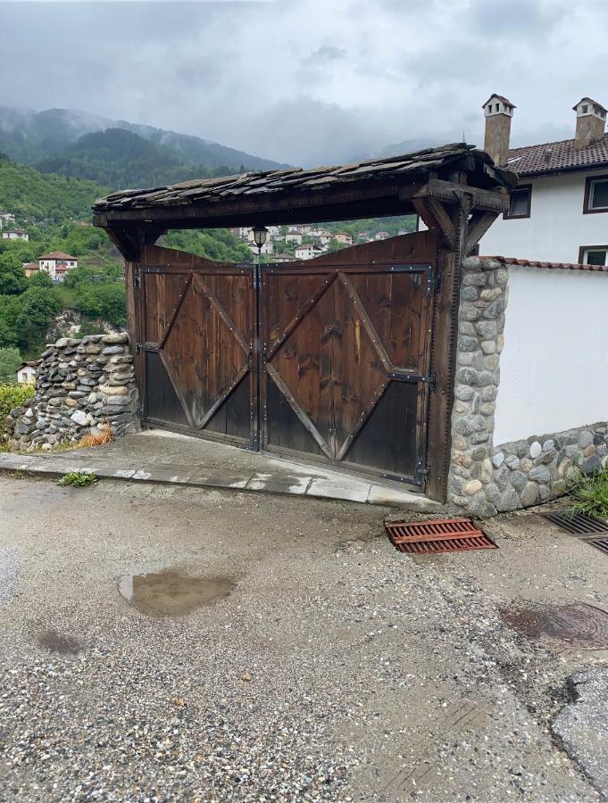 Къща Дьовлень/House Dyovlen Otel Dövlen Dış mekan fotoğraf